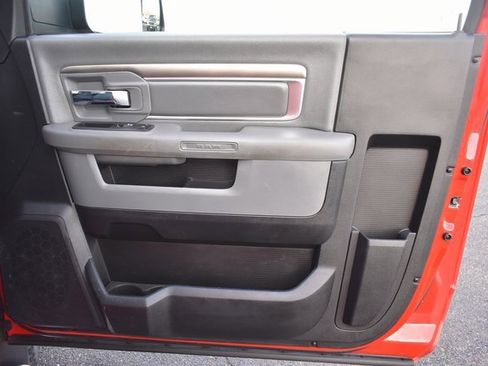 Used 2017 RAM 2500 Tradesman w/ Chrome Appearance Group image 28