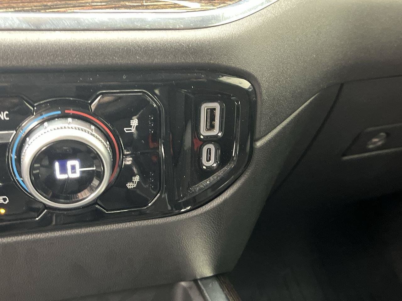 Certified 2024 GMC Sierra 1500 Elevation w/ LPO, Elevation Black Package AWD/4WD image 29