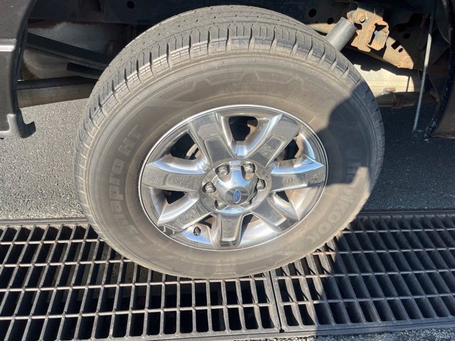 Used 2013 Ford F150 XLT w/ Luxury Equipment Group AWD/4WD image 11