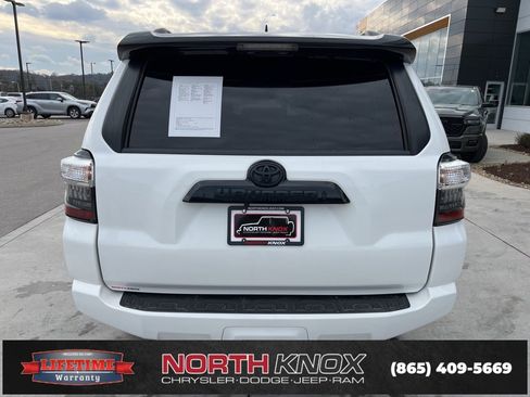 Used 2020 Toyota 4Runner Venture image 20