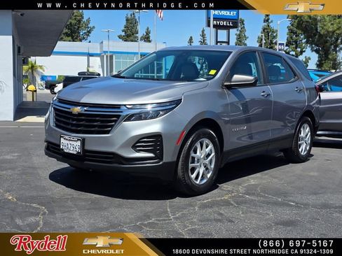 Used 2023 Chevrolet Equinox LS FWD image 1