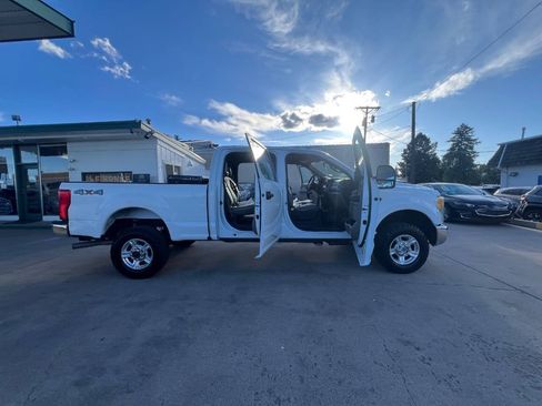 Used 2017 Ford F250 XL w/ Power Equipment Group AWD/4WD image 21