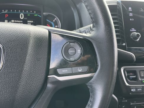 Used 2020 Honda Pilot Touring image 21