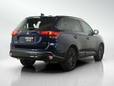 Used 2020 Mitsubishi Outlander LE AWD/4WD image 5