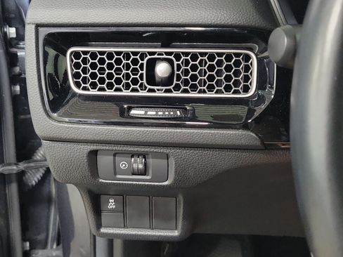 Used 2025 Honda Civic Sport image 21