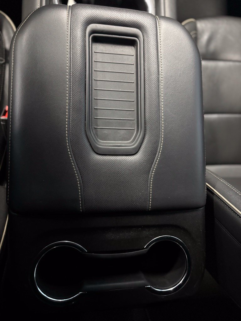 Used 2023 GMC Yukon SLT AWD/4WD image 27