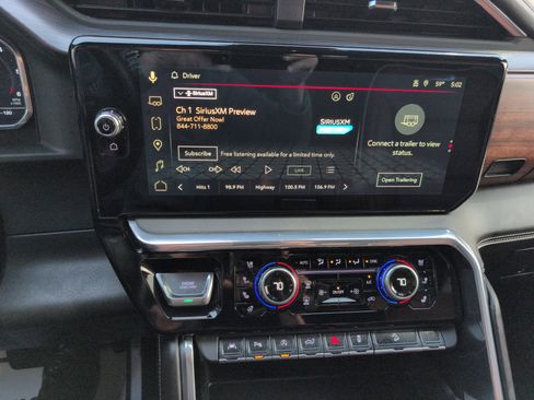 Used 2025 GMC Sierra 1500 Denali Ultimate image 22