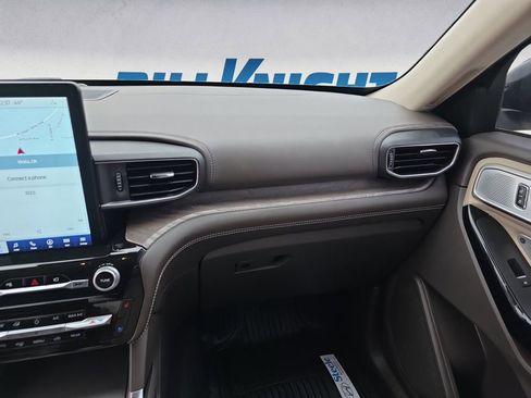 Used 2021 Ford Explorer Platinum w/ Equipment Group 601A image 10