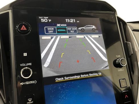 New 2025 Subaru Crosstrek 2.0i Premium image 18