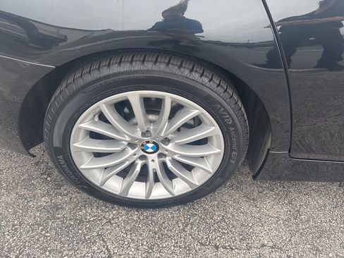 Used 2015 BMW 528i xDrive Sedan AWD/4WD image 40