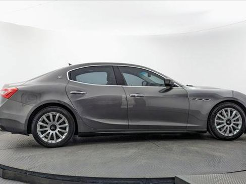 Used 2015 Maserati Ghibli RWD image 8
