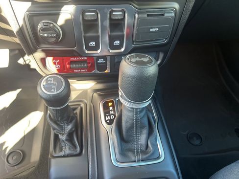New 2026 Jeep Wrangler Sport AWD/4WD image 25