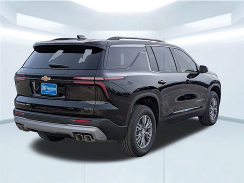 New 2026 Chevrolet Traverse LT w/ LPO, Floor Liner Package image 6