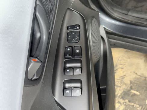 Used 2021 Hyundai Kona SEL AWD/4WD image 22