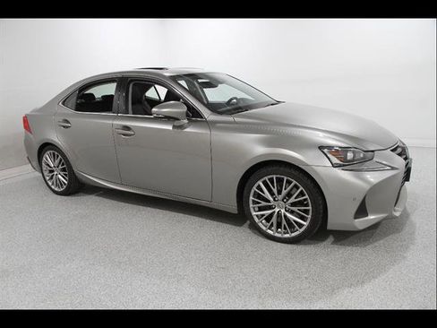 Used 2018 Lexus IS 300 AWD w/ Comfort Package image 1