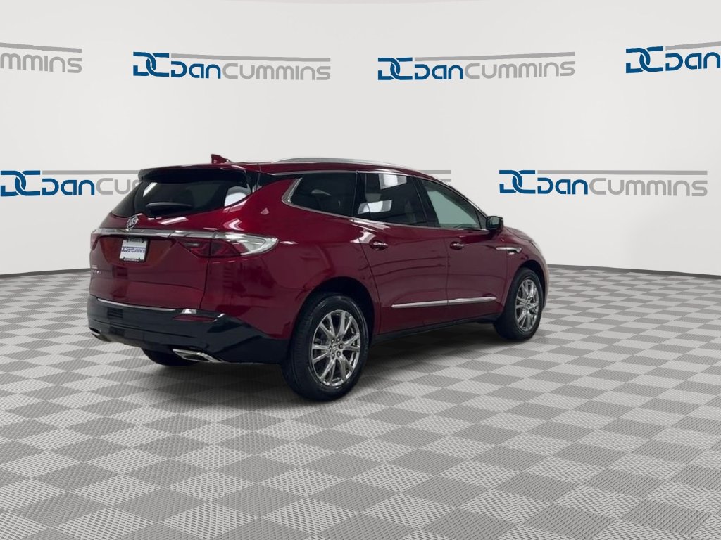 Used 2023 Buick Enclave Essence w/ Experience Buick Package AWD/4WD image 8