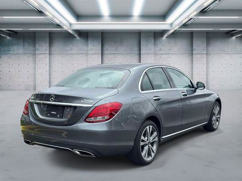 Used 2018 Mercedes-Benz C 300 4MATIC Sedan image 5