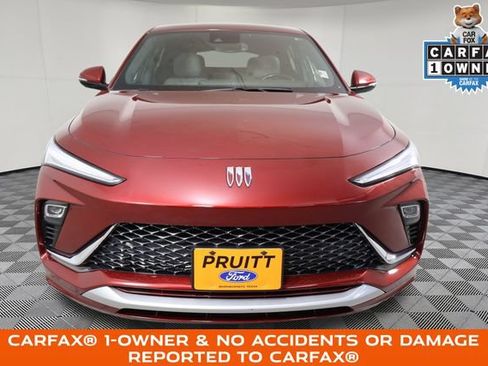 Used 2024 Buick Envista Avenir FWD image 3