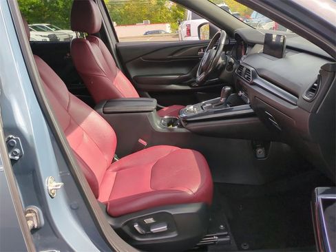 Used 2022 MAZDA CX-9 Carbon Edition image 28