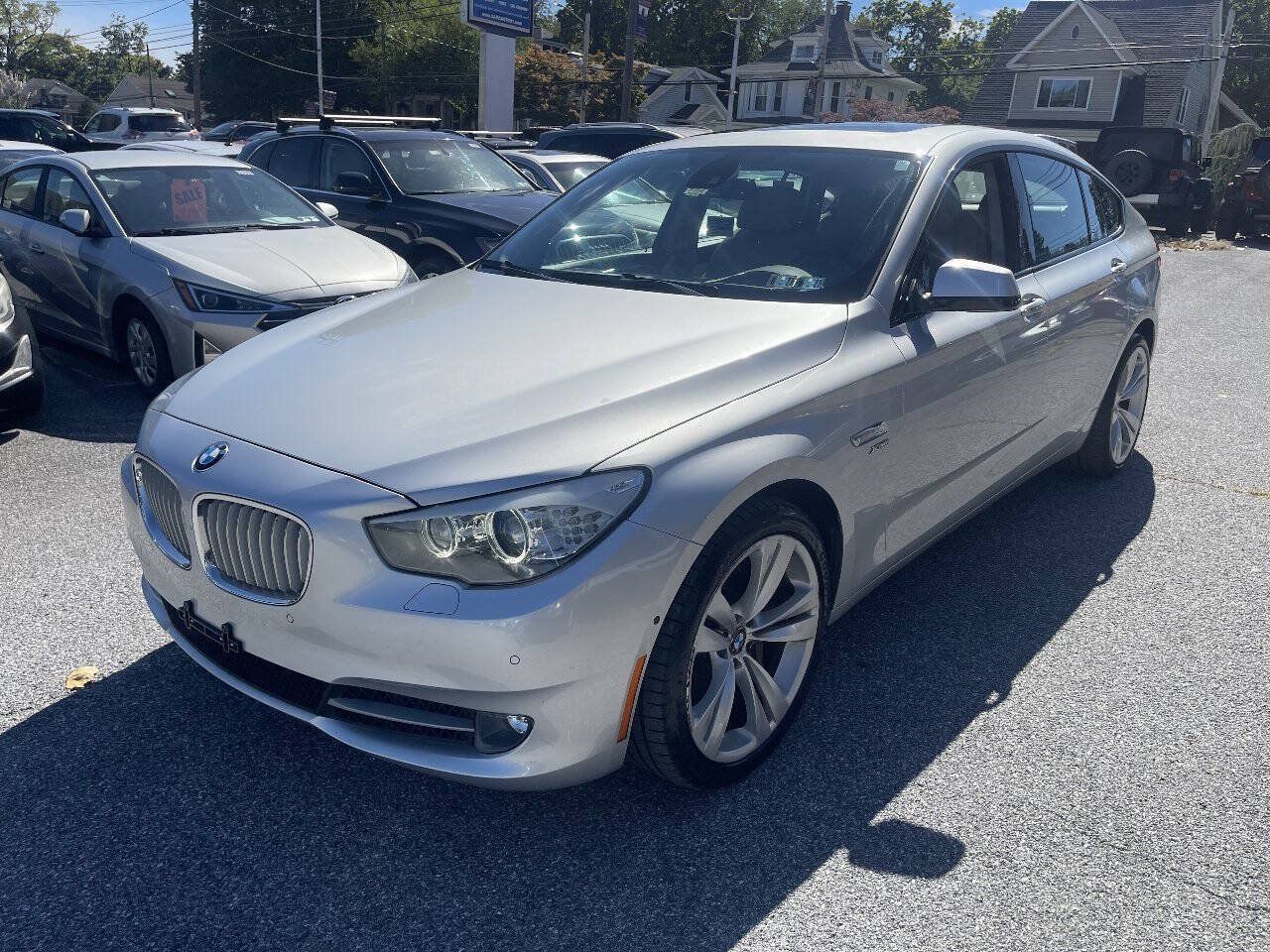 Used 2012 BMW 550i Gran Turismo xDrive AWD/4WD image 1