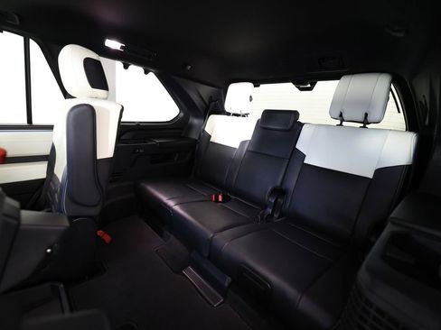 Used 2023 Toyota Sequoia Capstone image 19