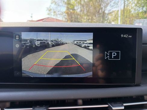 Used 2025 Hyundai Tucson Blue image 17