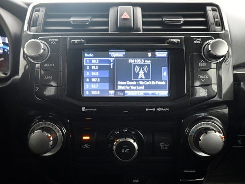 Used 2019 Toyota 4Runner TRD Off-Road Premium image 8