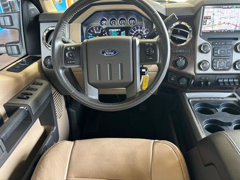 Used 2016 Ford F350 Lariat w/ Lariat Ultimate Package AWD/4WD image 11