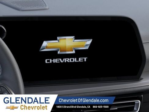 New 2027 Chevrolet Traverse LT w/ Midnight/Sport Edition FWD image 20