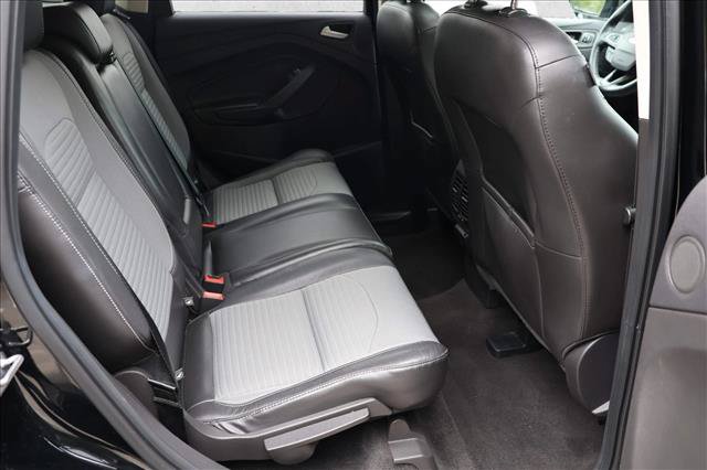 Used 2017 Ford Escape Titanium AWD/4WD image 27