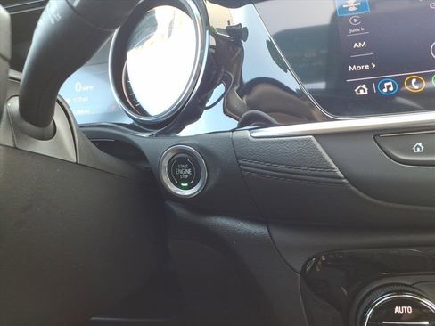 Certified 2022 Buick Encore GX Essence image 22