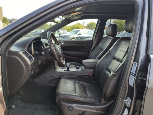 Used 2014 Jeep Grand Cherokee Summit AWD/4WD image 17