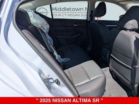 New 2025 Nissan Altima 2.5 SR w/ SR Premium Package FWD image 28