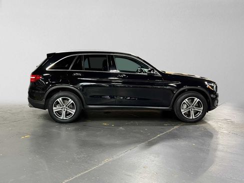 Certified 2019 Mercedes-Benz GLC 350e 4MATIC image 2