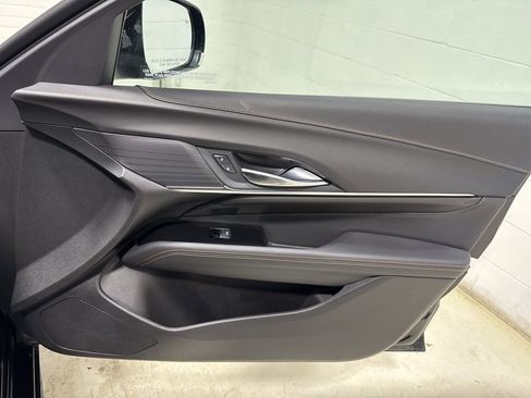 Used 2025 Cadillac CT4 Sport image 32