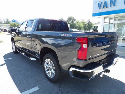 Certified 2021 Chevrolet Silverado 1500 LTZ AWD/4WD image 3