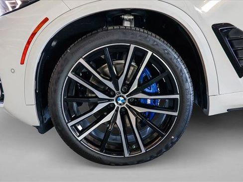 New 2026 BMW X5 xDrive40i image 9