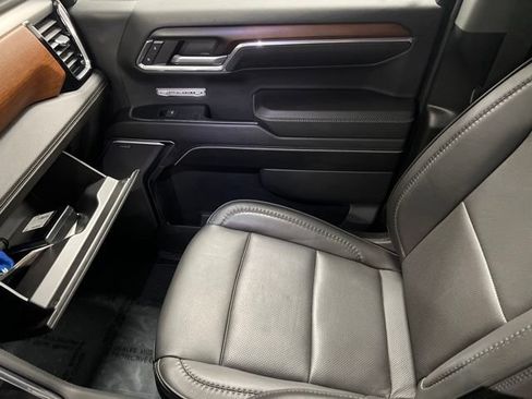 Used 2024 GMC Sierra 1500 Denali w/ Denali Reserve Package AWD/4WD image 40