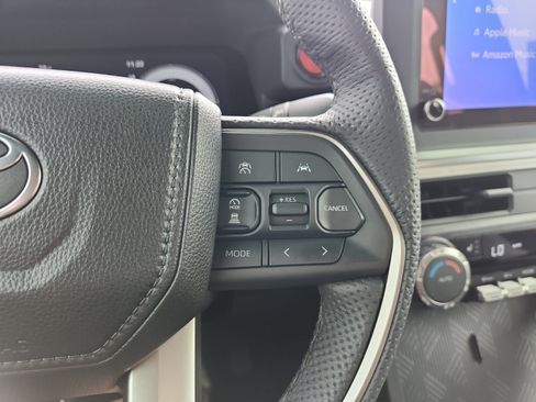Used 2026 Toyota Tacoma TRD Off-Road AWD/4WD image 26