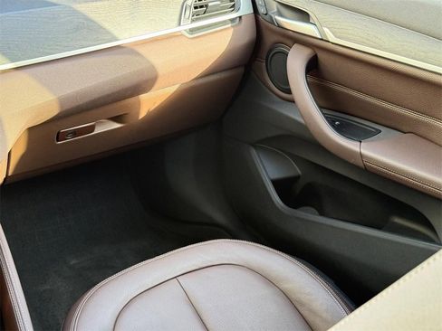 Used 2016 BMW X1 xDrive28i image 15