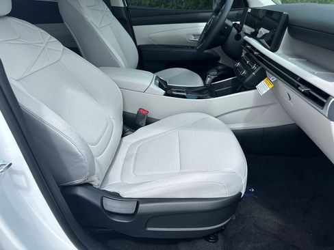 New 2026 Hyundai Tucson SE FWD image 14