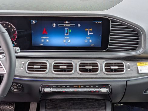 New 2026 Mercedes-Benz GLE 350 4MATIC image 32