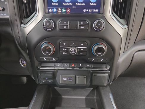 Used 2021 Chevrolet Silverado 1500 LT Trail Boss w/ Convenience Package II AWD/4WD image 15