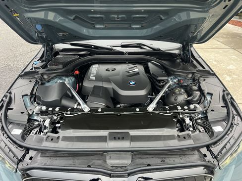 Used 2026 BMW 530i w/ M Sport Package image 39