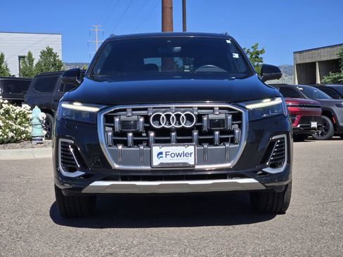 Used 2025 Audi Q7 3.0T Premium Plus AWD/4WD image 2