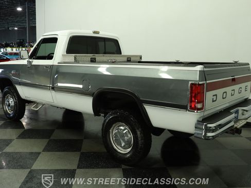 Used 1992 Dodge D/W Truck 250 AWD/4WD image 7