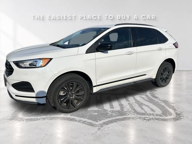 Used 2022 Ford Edge SE w/ Black Appearance Package AWD/4WD image 2