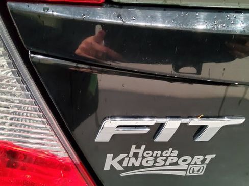 Used 2018 Honda Fit Sport image 42