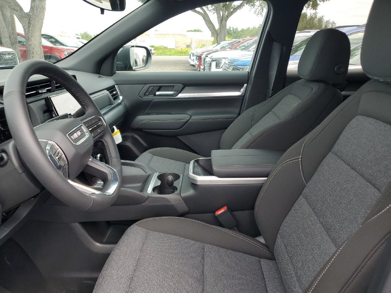 New 2027 GMC Terrain Elevation FWD image 19