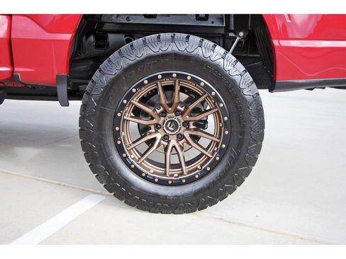 Used 2023 Ford F150 Lariat w/ Trailer Tow Package image 30